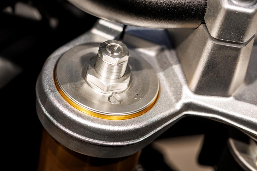 2024-on Voge DS900X detailed shot of KYB front suspension settings