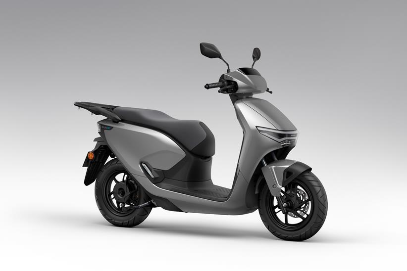 Honda CUV e front three-quarter image view