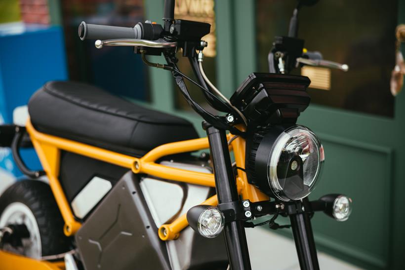 LiveWire concept front light