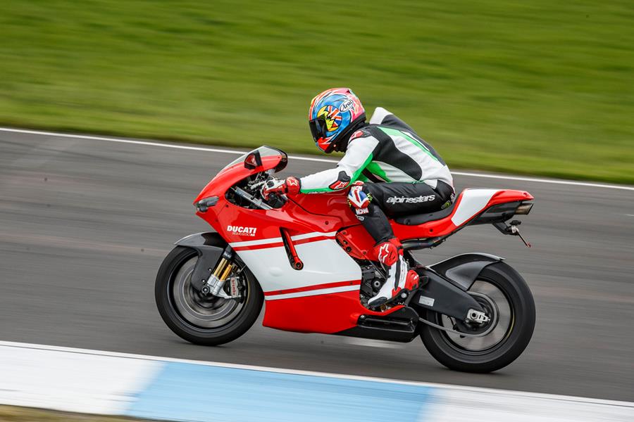 Ducati Desmosedici RR in action on Knockhill race circuit, piloted by Michael Neeves