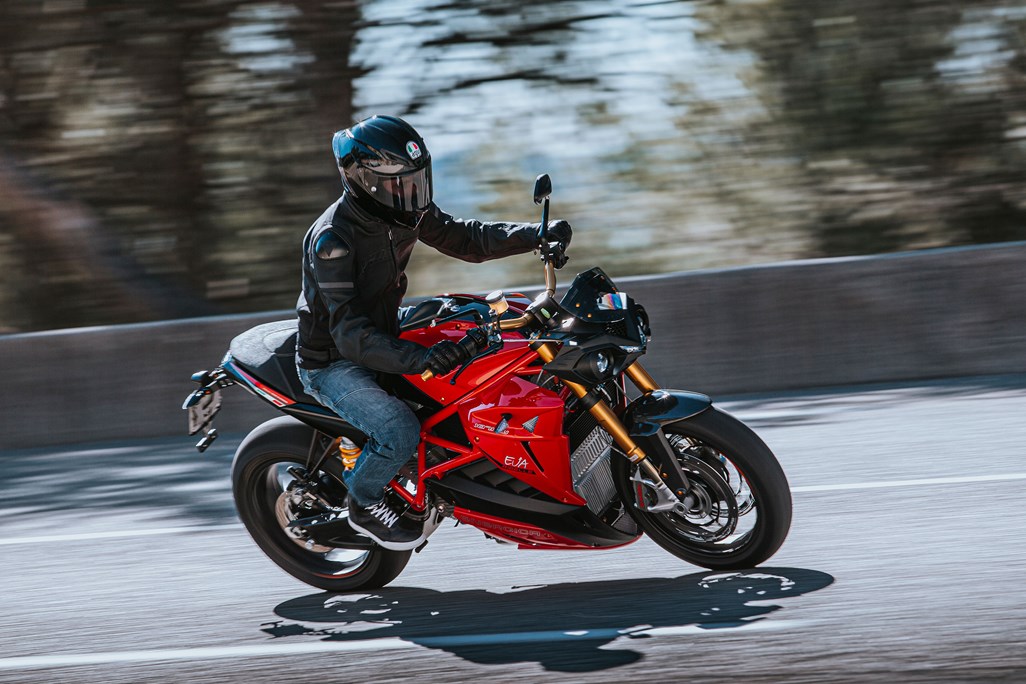 Visual Reference: Electric Motorcycle Firm Energica Get New Financial Support
