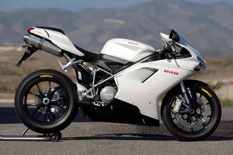 Ducati 848 (2007-2013) Review | Speed, Specs & Prices MCN