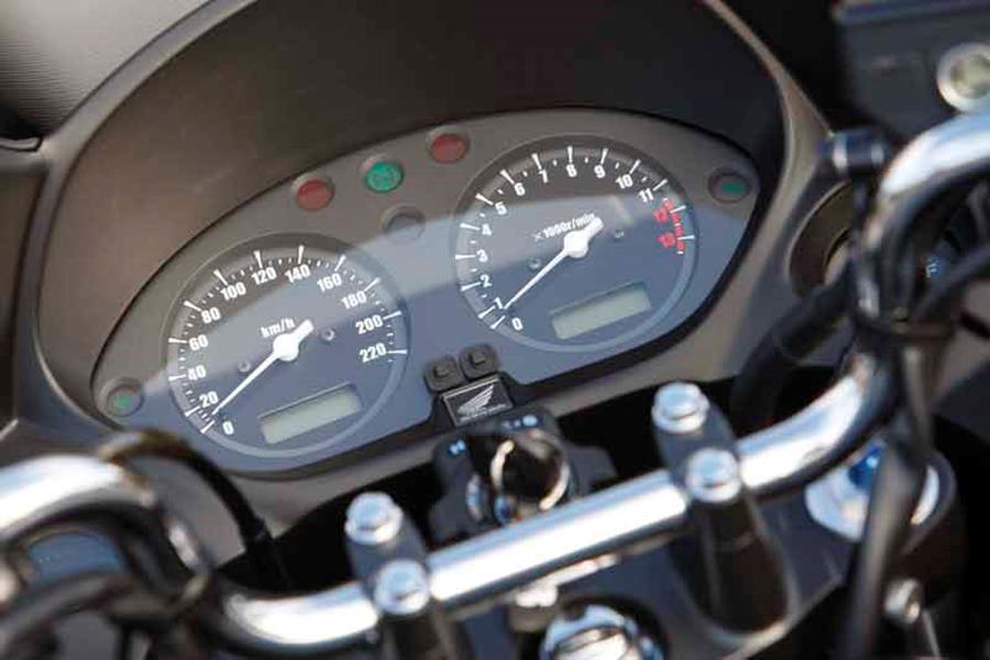 Honda CBF 600 clocks