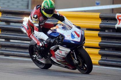 Conor Cummins racing for AIM France Yamaha at Macau