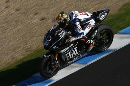 Jorge Lorenzo is impreesed with the 2009 Yamaha