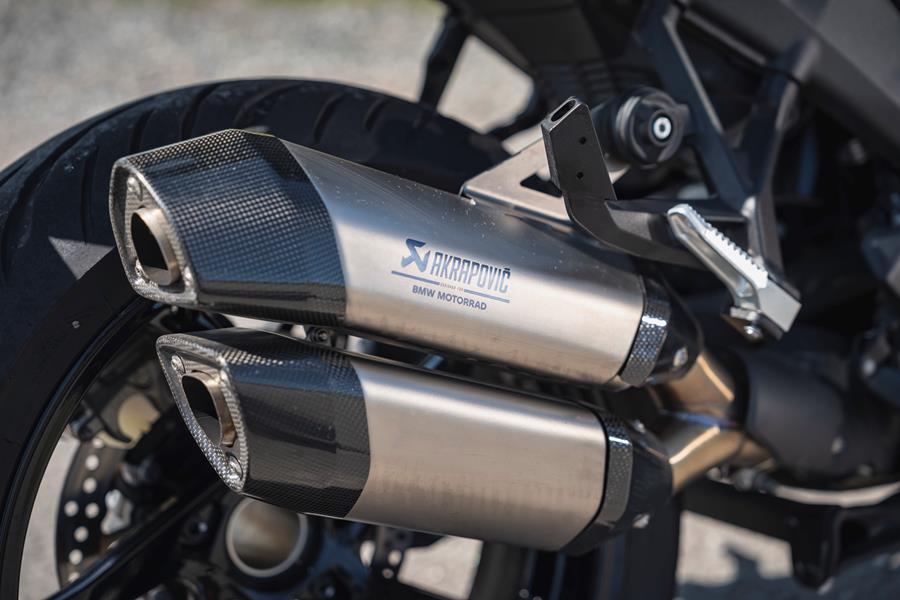 2025-on BMW R1300RS detailed exhaust
