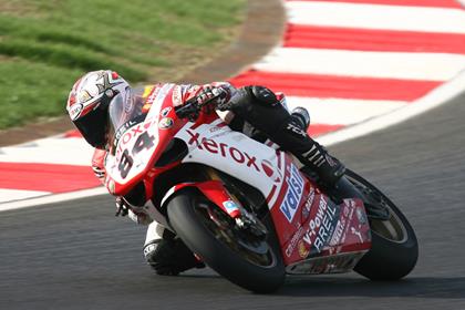 Fabrizio sits at the top of the time sheets after the first day in Kyalami