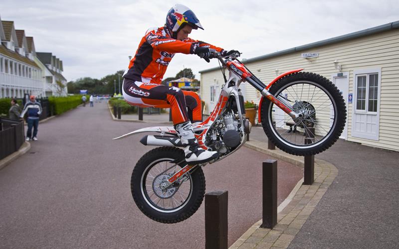 dougie lampkin trials bike