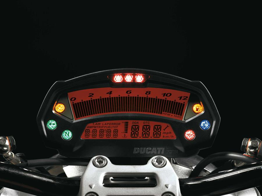 Ducati Monster 696 clocks