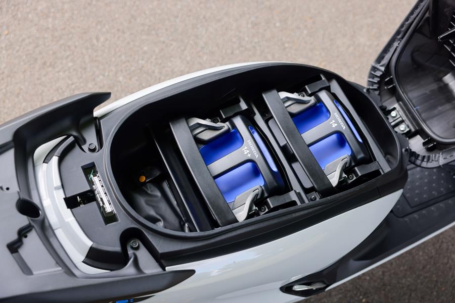 2025 Honda CUV e, battery packs under the seat 