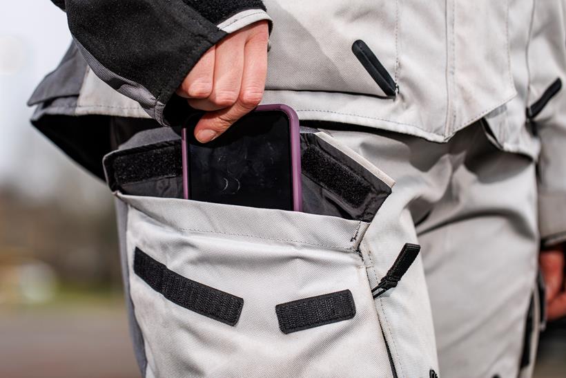 Alpinestars Andes V3 pocket