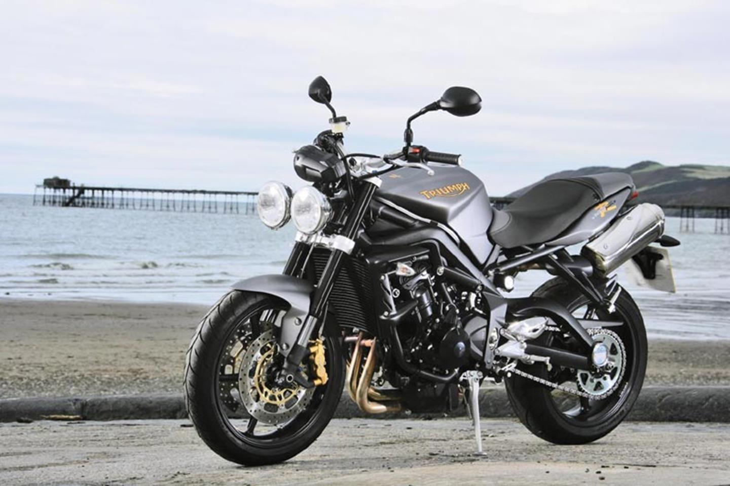 triumph street triple 675 2008