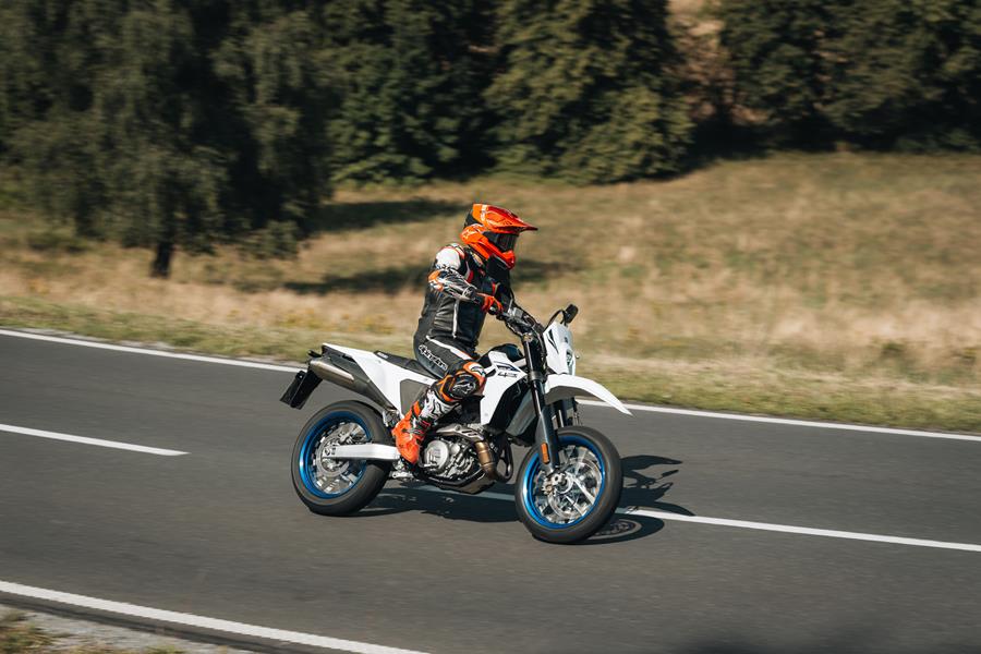 2025-on Suzuki DR-Z4SM on an A-road