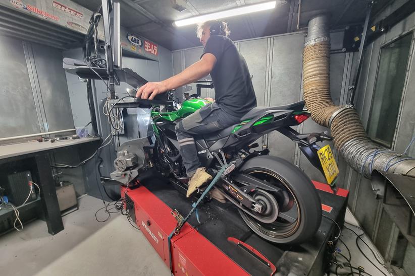 Kawasaki Ninja 1100SX SE dyno testing
