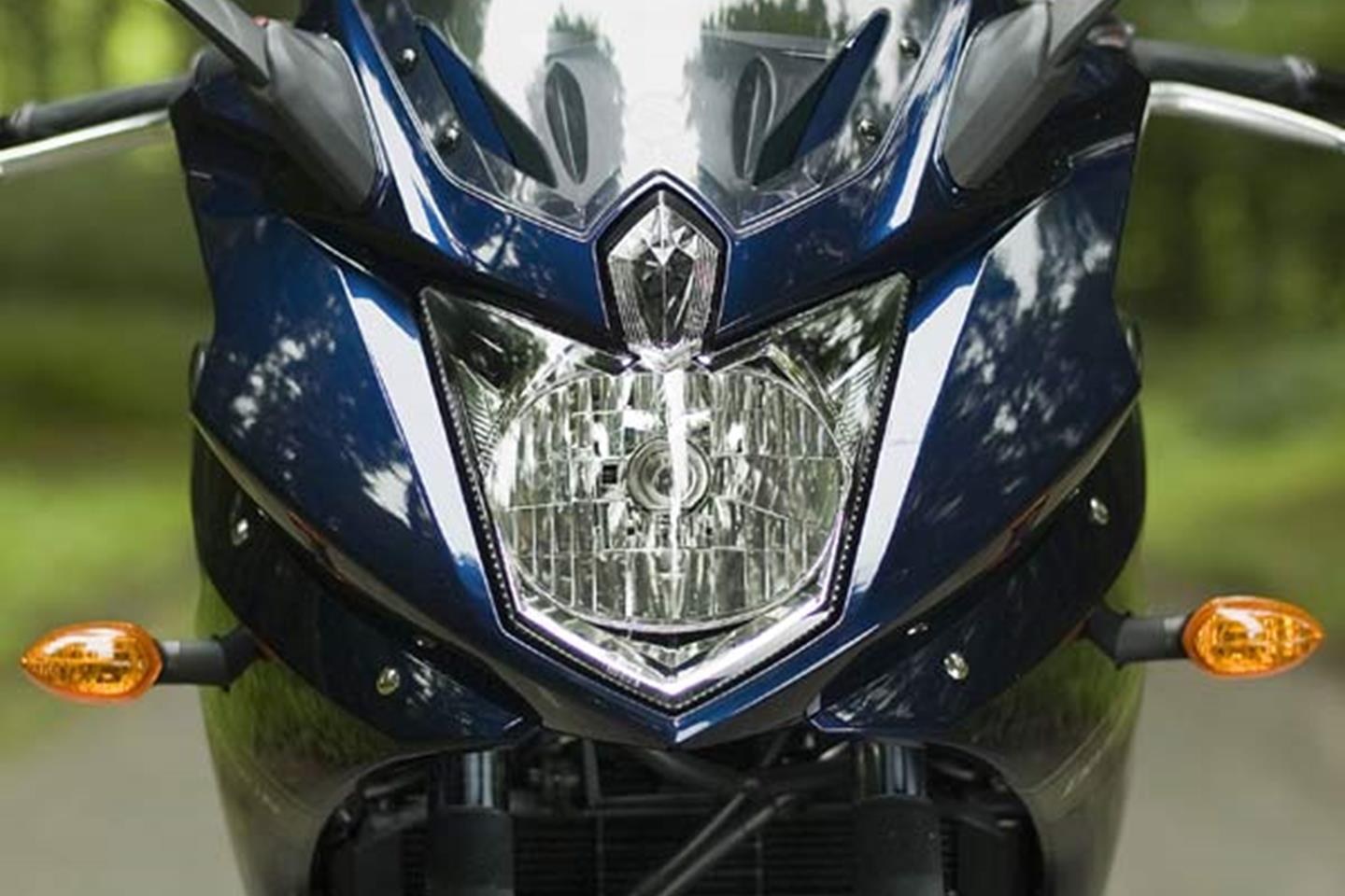 YAMAHA XJ6 DIVERSION (2009-on) Review, Specs & Prices