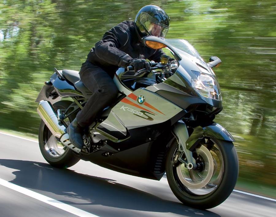 BMW K1300S - a bike that can handle anything