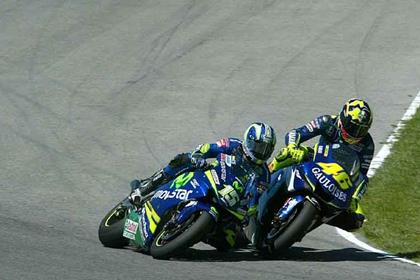 Rossi and Gibernau battle for the win back in the day