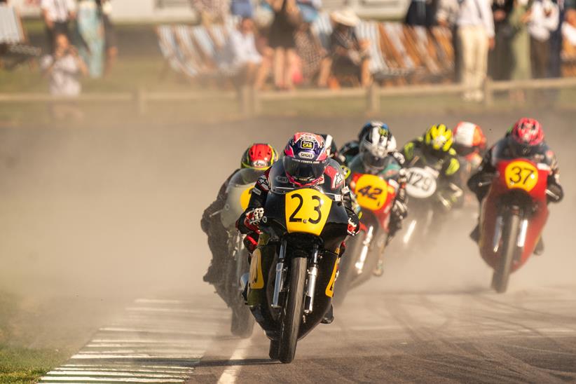 라이더는 Goodwood 부흥에 가속합니다