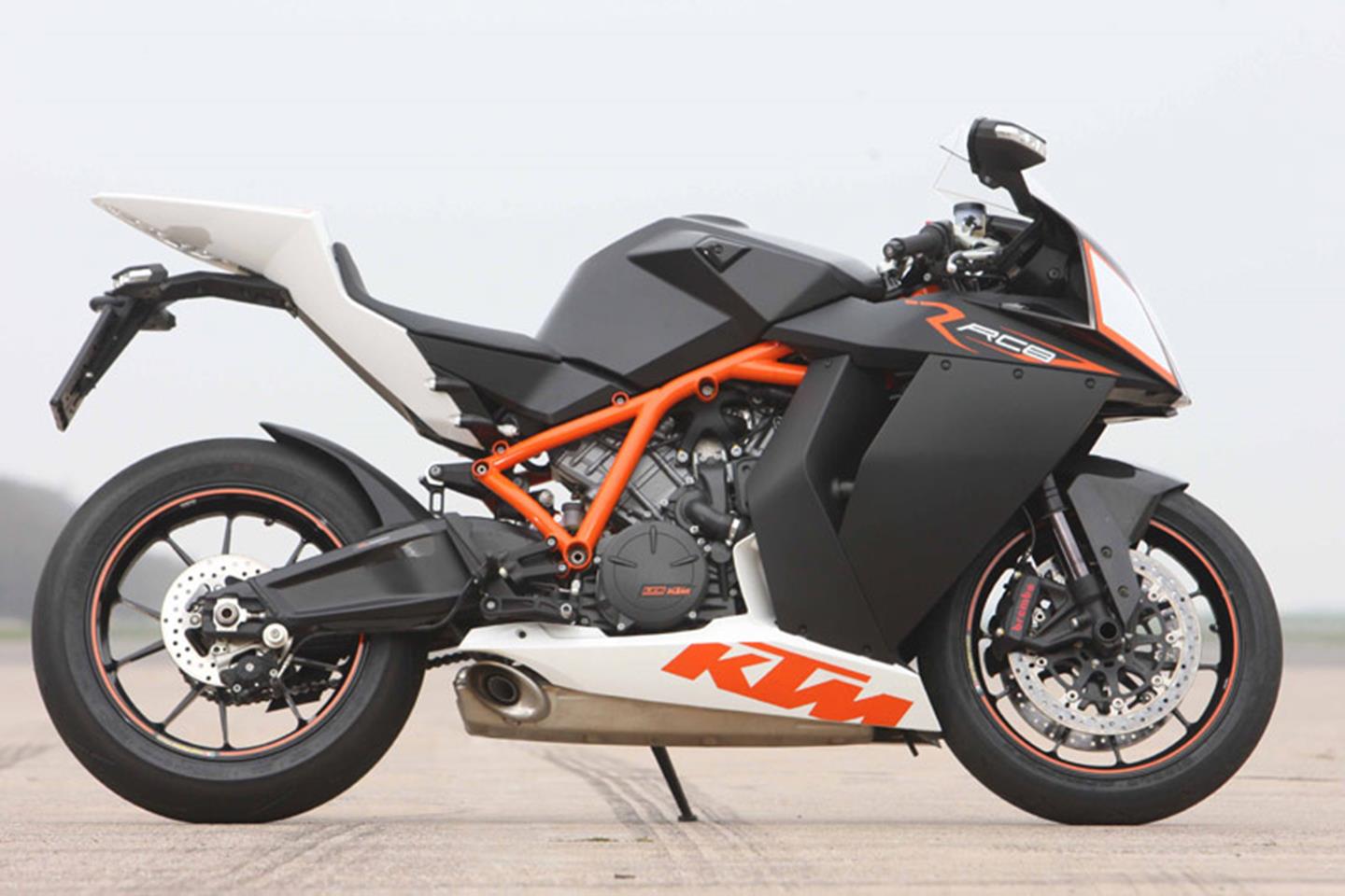 ktm rc8 r