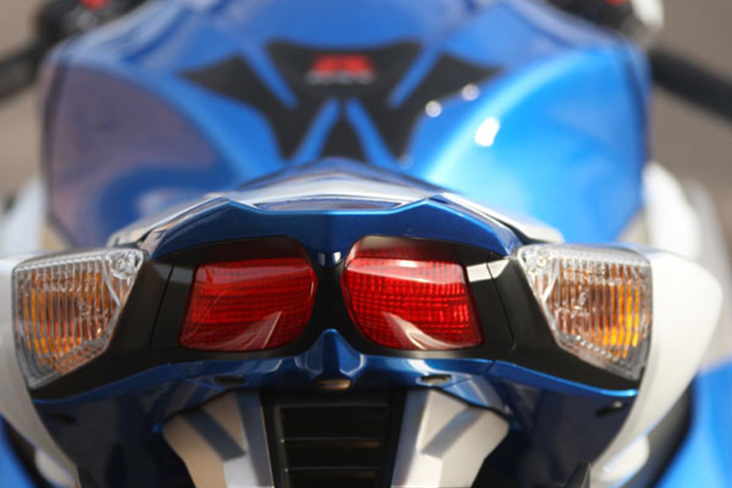 SUZUKI GSX-R1000 (2009-2011) Review | Specs & Prices | MCN