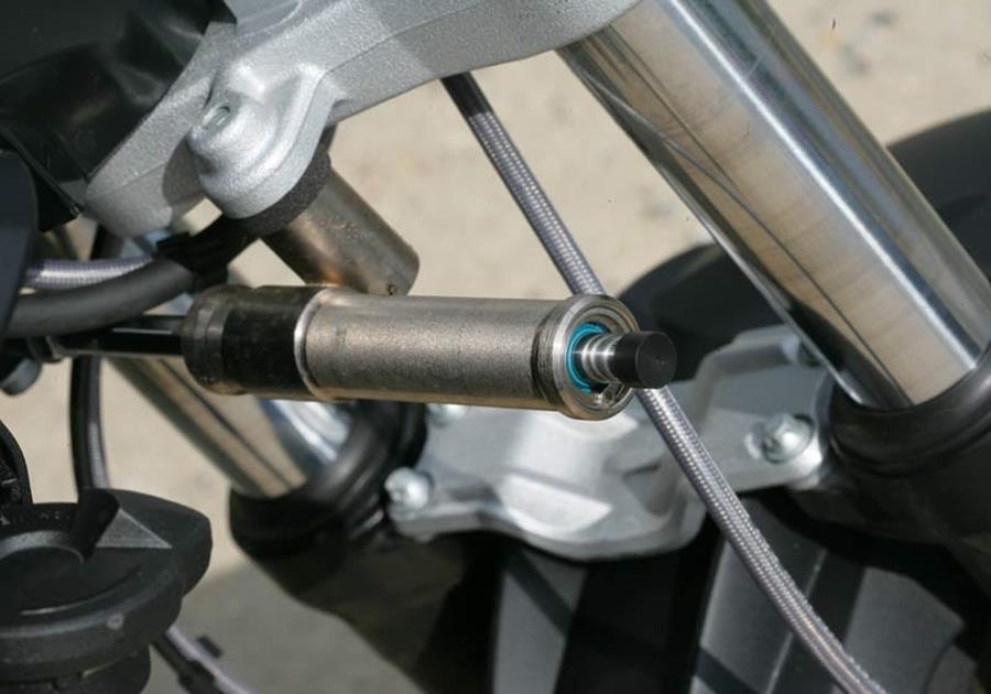 BMW F800R steering damper