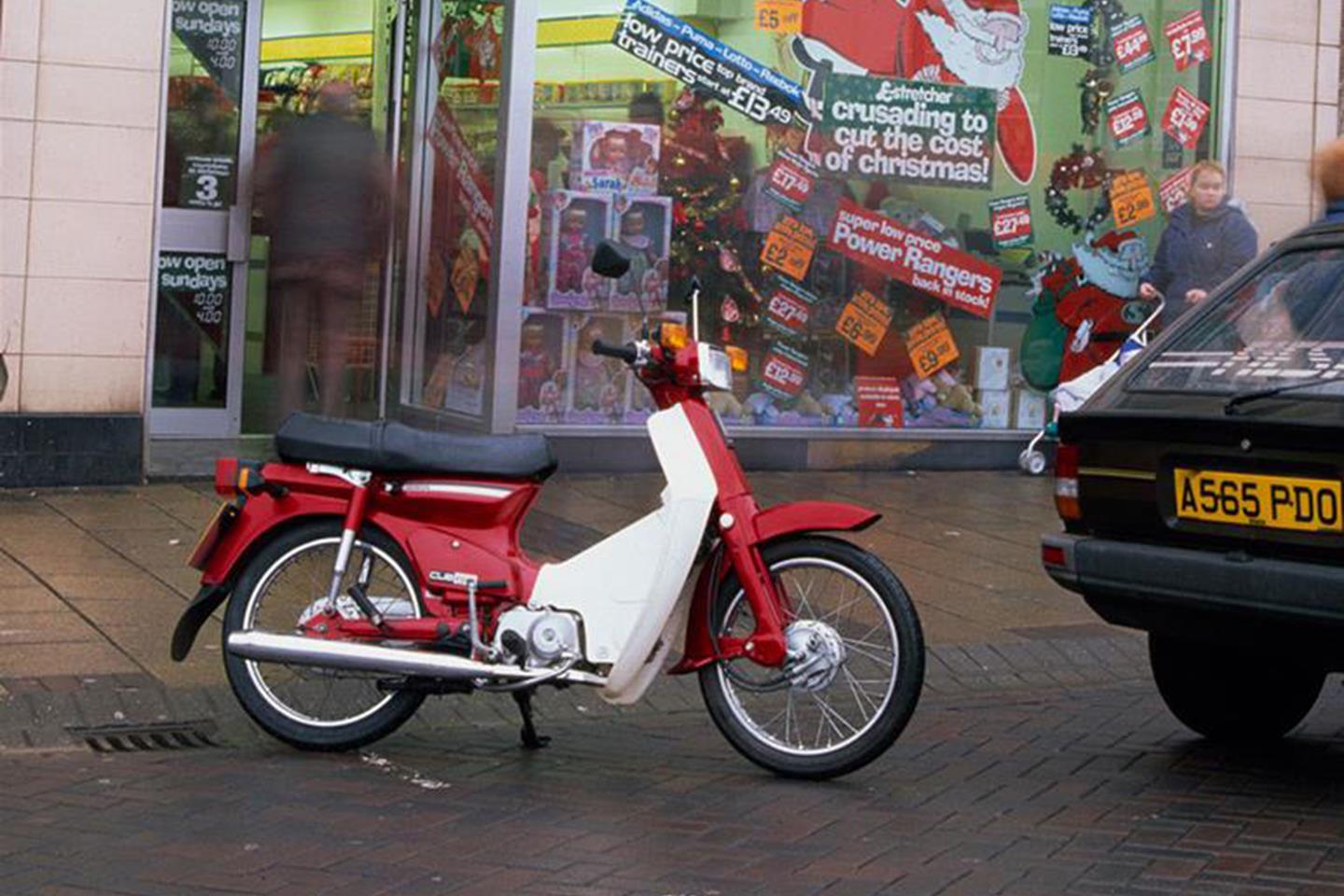 C90 moped shop