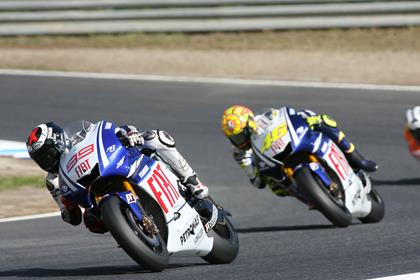 Lorenzo and Rossi expect a close scrap