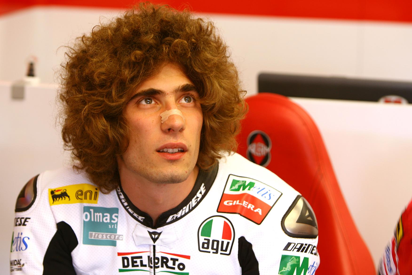 Marco Simoncelli close to Honda MotoGP deal