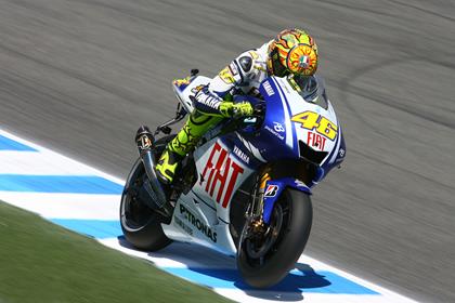 Rossi left it late to top first practice