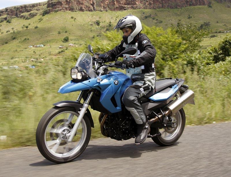 BMW F650GS (2008-2013) Review Speed, Specs MCN