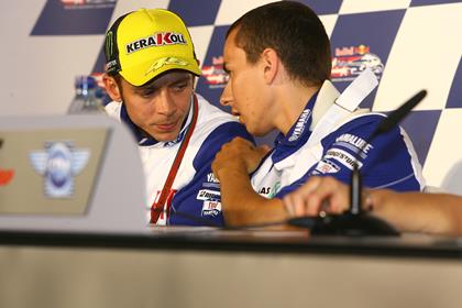 Rossi reckons it would be a massive decision for Lorenzo to quit Yamaha