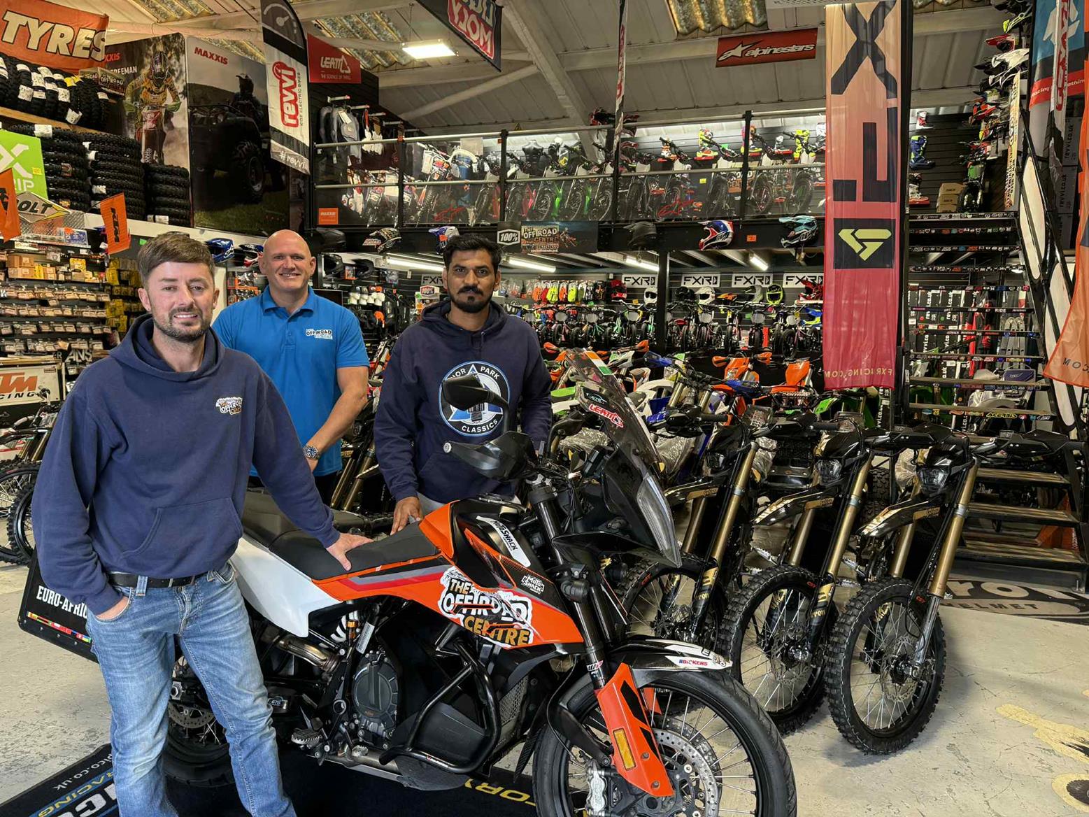 Local dealership donates KTM 790 Adventure to RTW motorcyclist stranded after Nottingham bike theft
