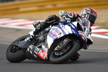 Spies moves to the front in second Free Practice