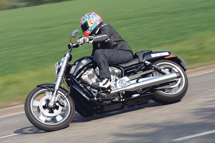 Harley-Davidson V-Rod specs include a maximum indicated speed of 150mph