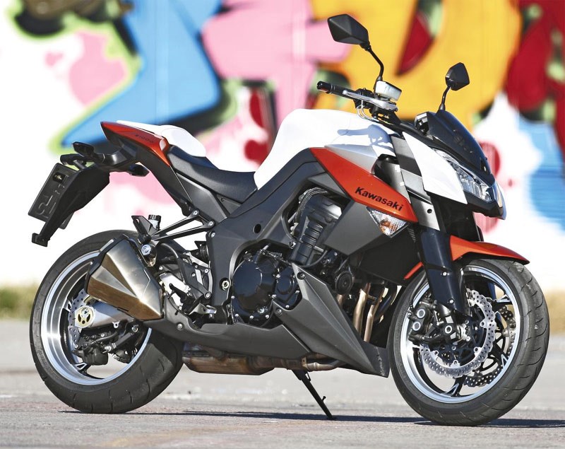 Kawasaki Z1000 ABS- Naked Motorcycle Review- Photos- Specifications
