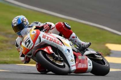 Shaun Muir was not impressed with Harris at Cadwell Park