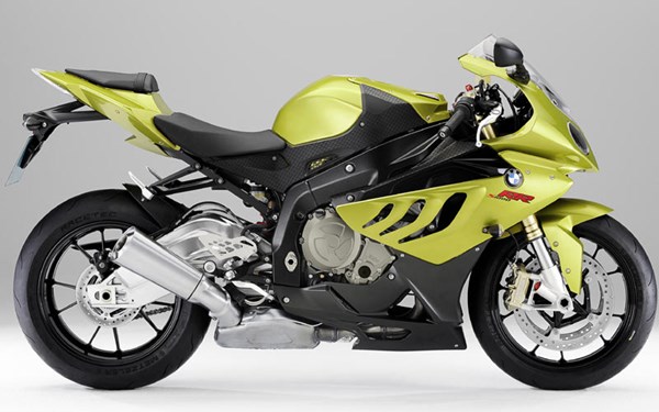 BMW S1000RR (2009-2011) Review | Speed, Specs & Prices