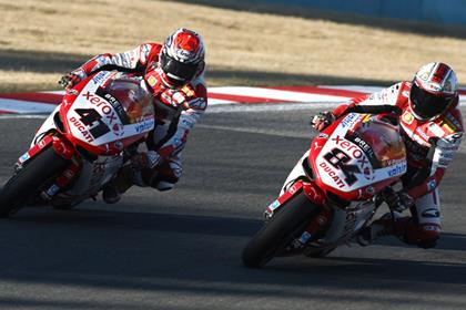 Haga and Fabrizio will stay at Ducati in 2010