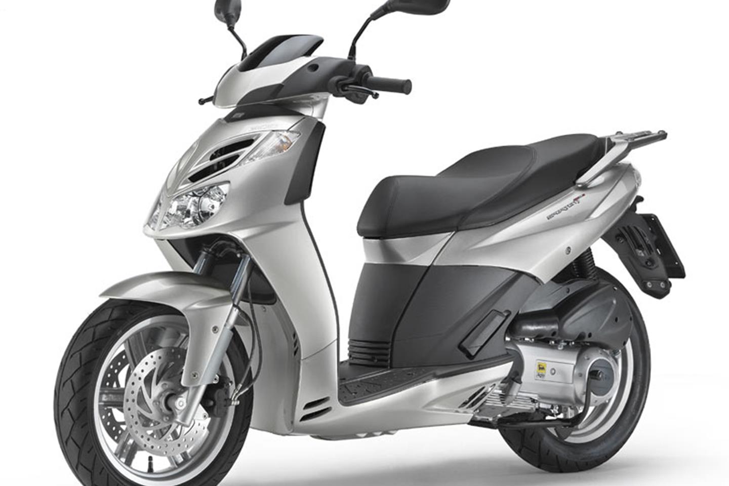 APRILIA SPORT CITY 300 (2008-2011) Motorcycle Review | MCN