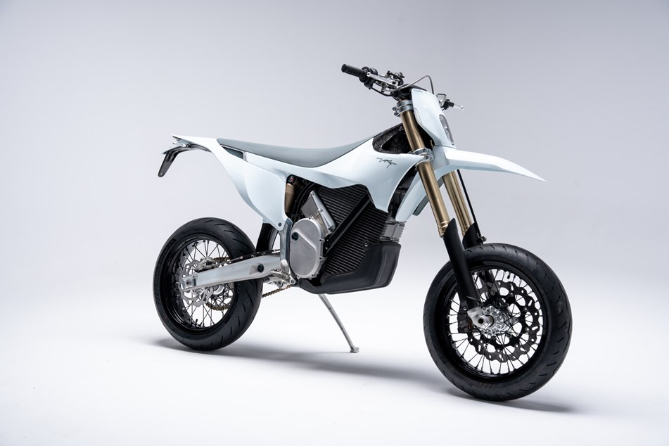 Image showcasing Stark Varg SM claims best power-to-weight of any supermoto
