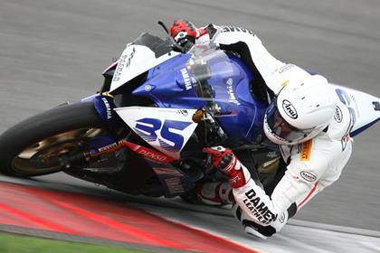 Gino Rea impressed on the Yamaha R6