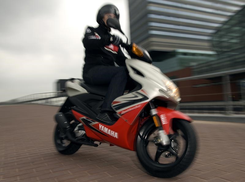 Scooter YAMAHA Aerox 50cc - Moto Racing Service