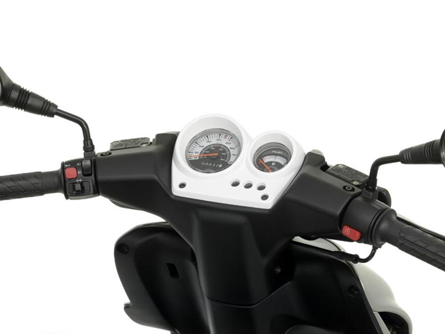 Yamaha Aerox clocks