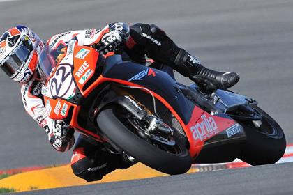 Leon Camier will race for Aprilia in 2010