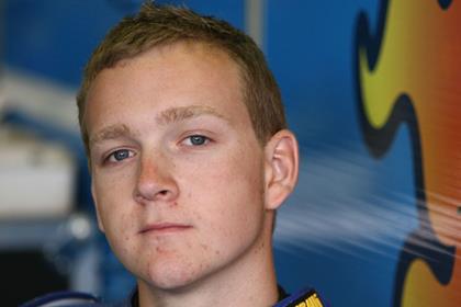 Dan Linfoot - wants to marry the Yamaha R1