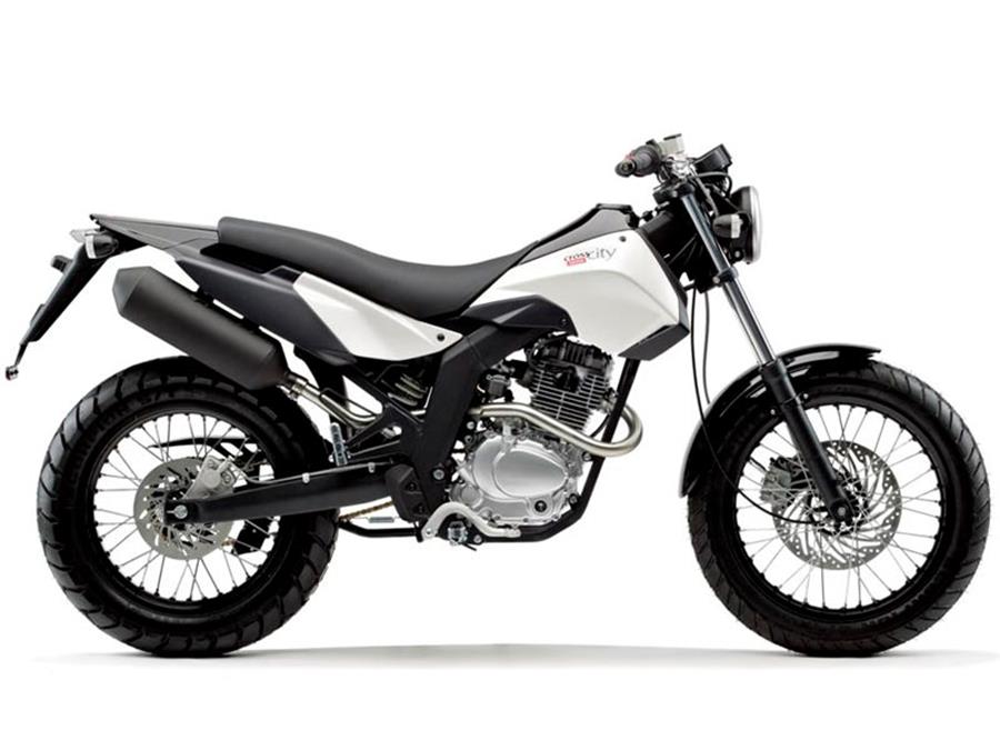 Derbi Cross City 125 side profile