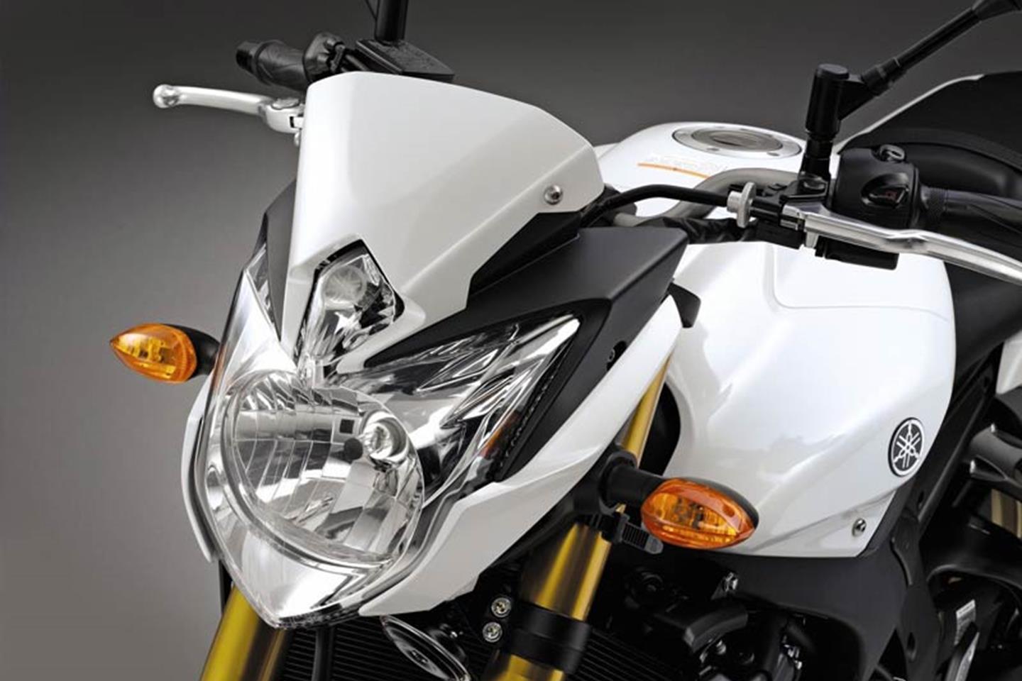 Yamaha fz8n outlet