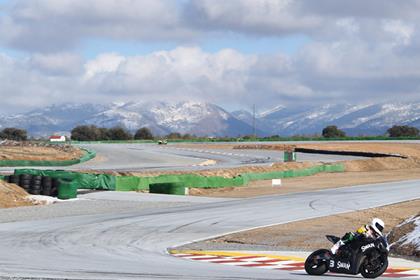 Stuart Easton set the fastest lap ahead of team-mate James Ellison