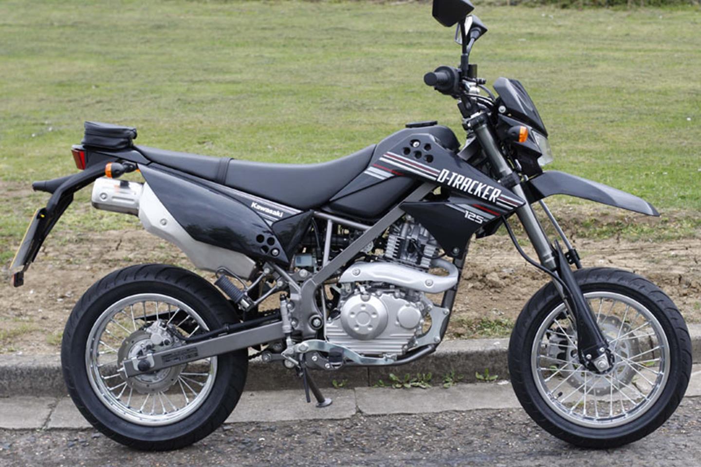 KAWASAKI D-TRACKER 125 (2010-on) Review, Specs & Prices