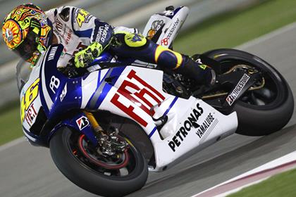 Rossi on his way to victory at Qatar - note red-hot brake discs